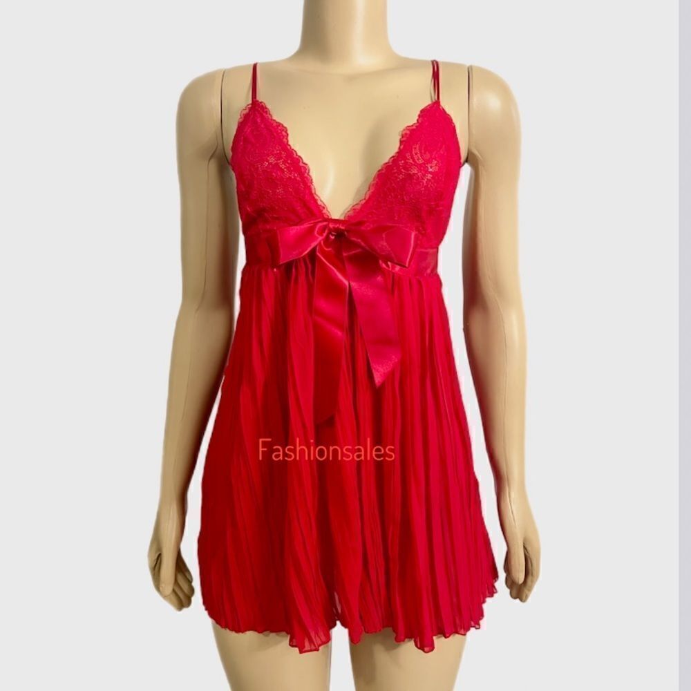 Victoria’s Secret Very Sexy Pleated & Shining Satin Bow Babydoll Red Large